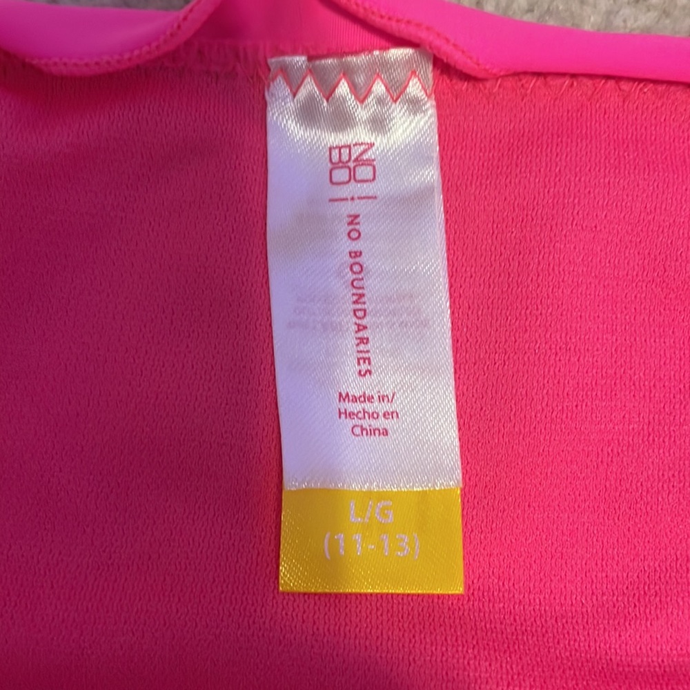 too small - Picture 3 of 3